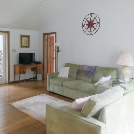 Escape Villa Eastham Eksteriør bilde